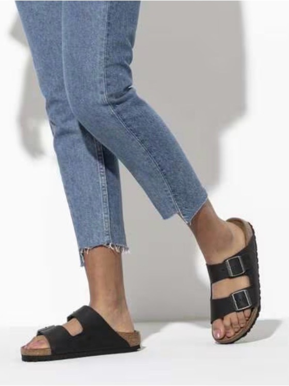 BIRKENSTOCK Arizona Oiled Leather Two-Strap Sandals Black Travel Women’s Sz 38
